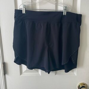 Lululemon Fast and Free Reflective 3” shorts